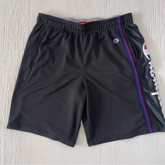 Men’s Champion shorts black with blue and red stripes size XL - Picture 2 of 6